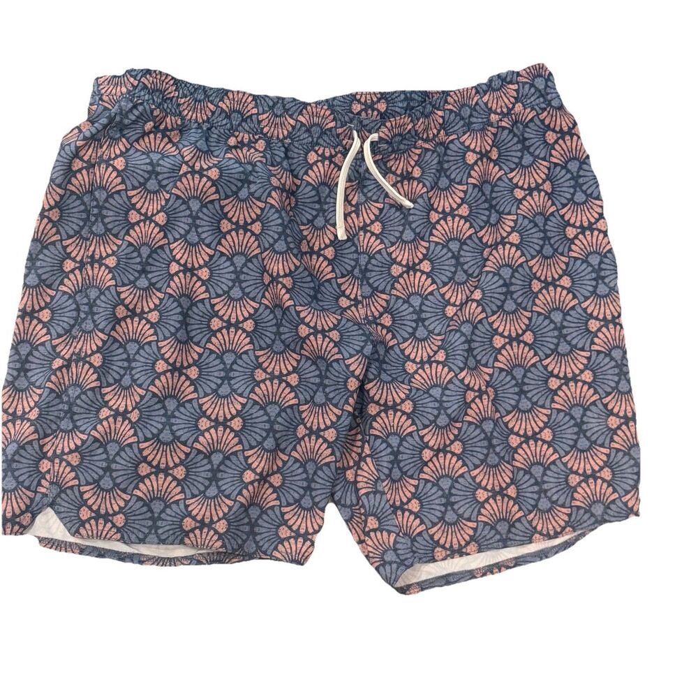 TravisMathew Swim Trunks XXL Navy Blue Salmon Floral Print Board Shorts Stretch